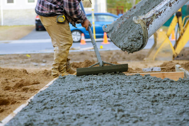 Best Commercial Concrete Services in Lamoni, IA
